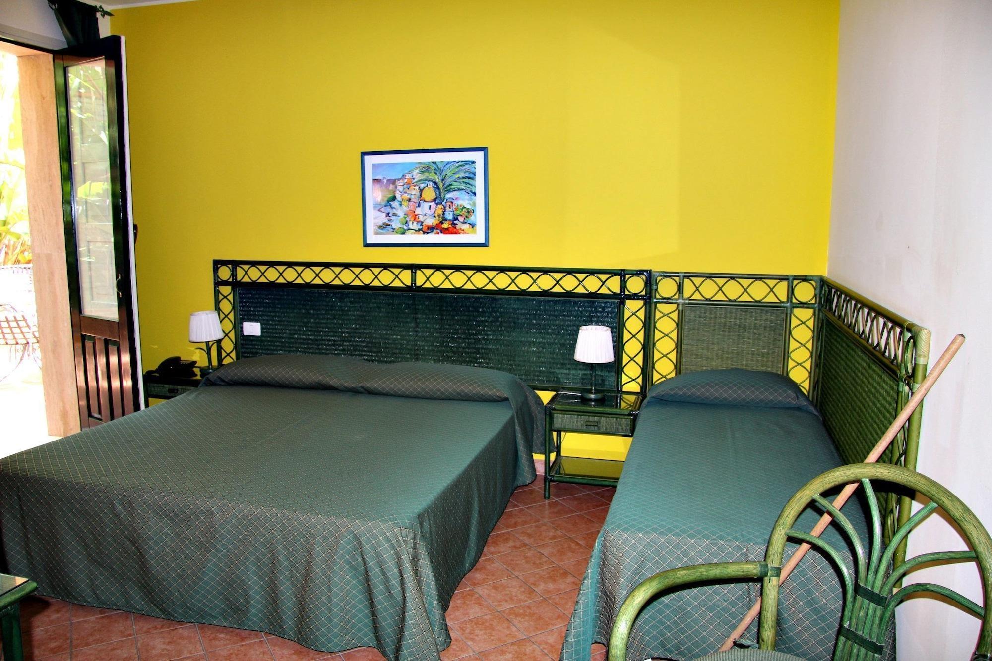 Hotel Baia Delle Sirene Taormina Eksteriør billede