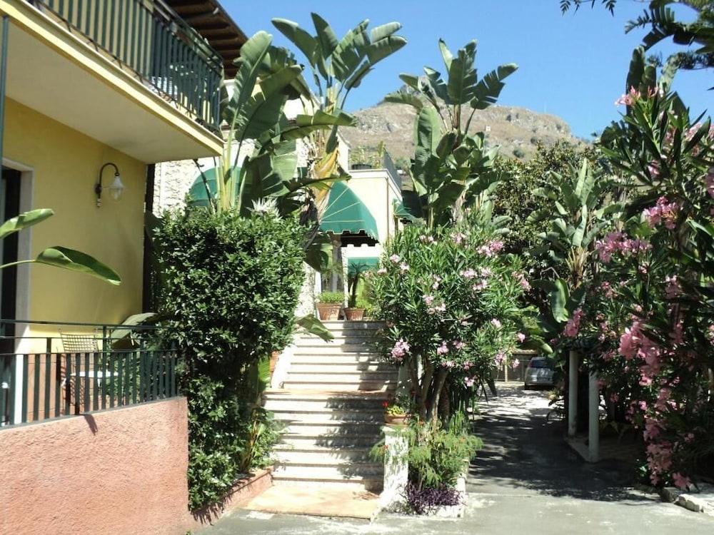 Hotel Baia Delle Sirene Taormina Eksteriør billede