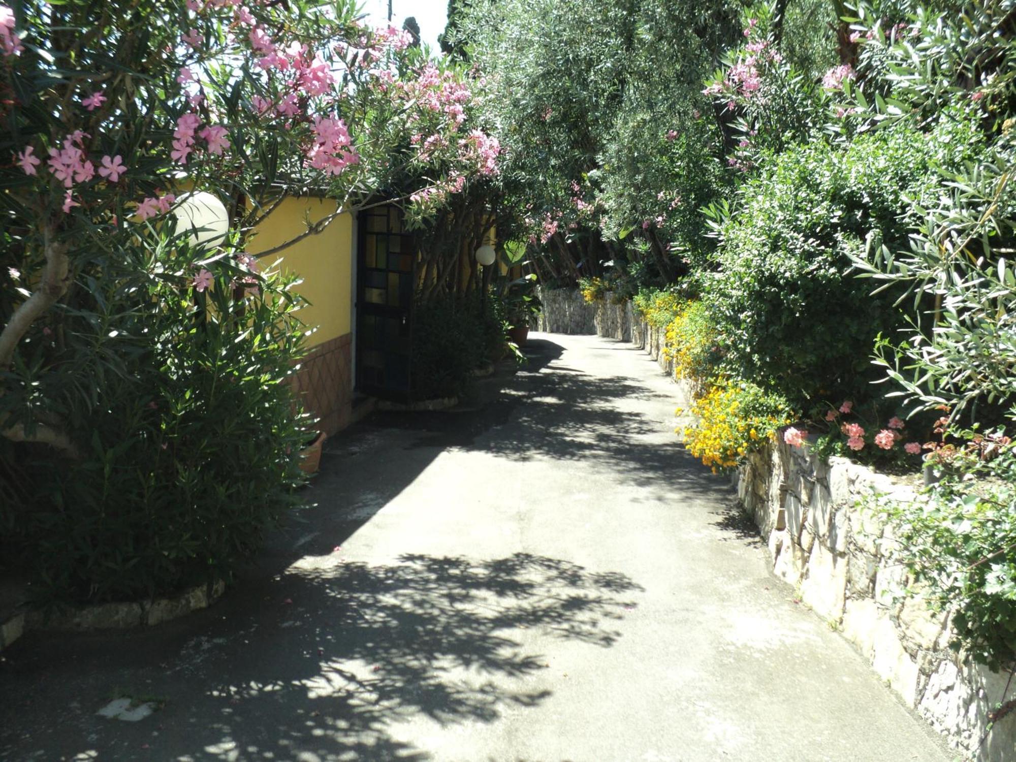 Hotel Baia Delle Sirene Taormina Eksteriør billede