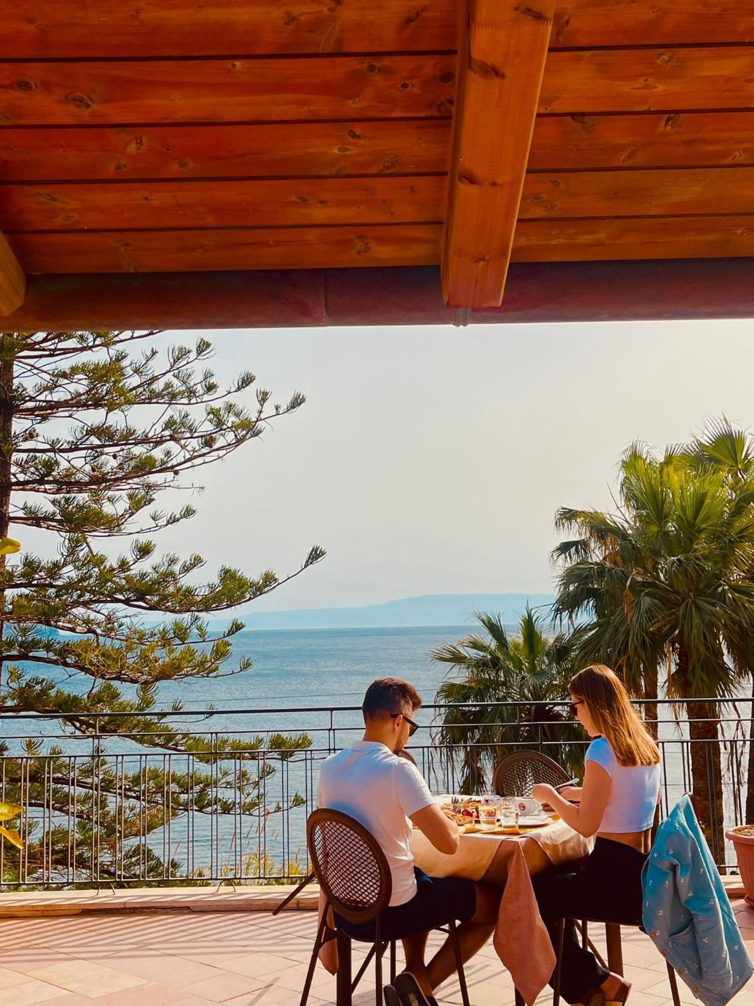 Hotel Baia Delle Sirene Taormina Eksteriør billede