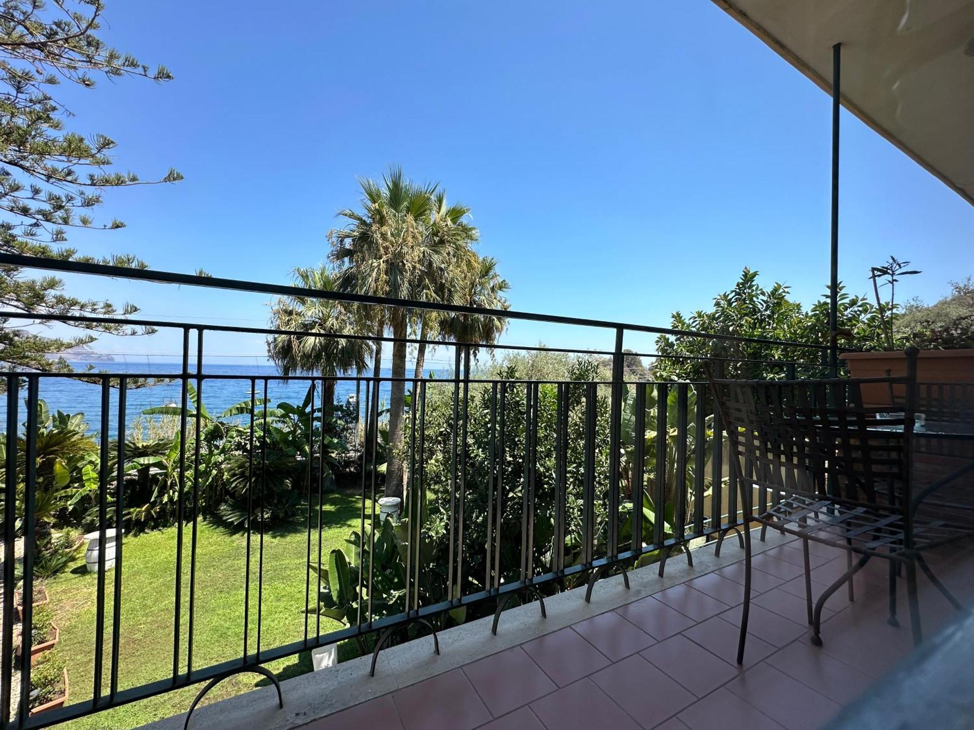 Hotel Baia Delle Sirene Taormina Eksteriør billede
