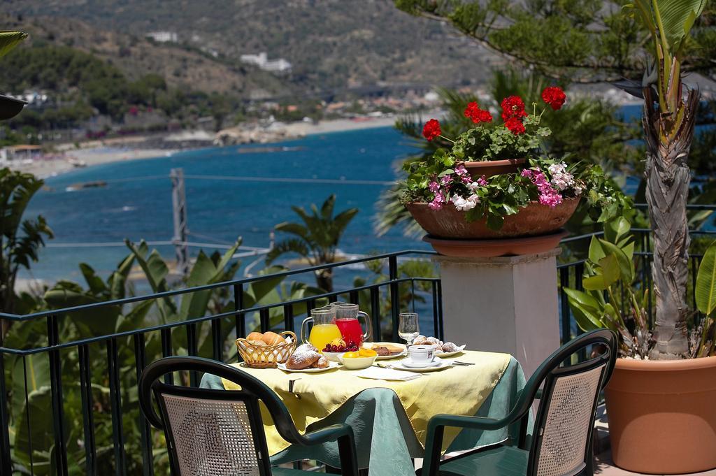 Hotel Baia Delle Sirene Taormina Eksteriør billede